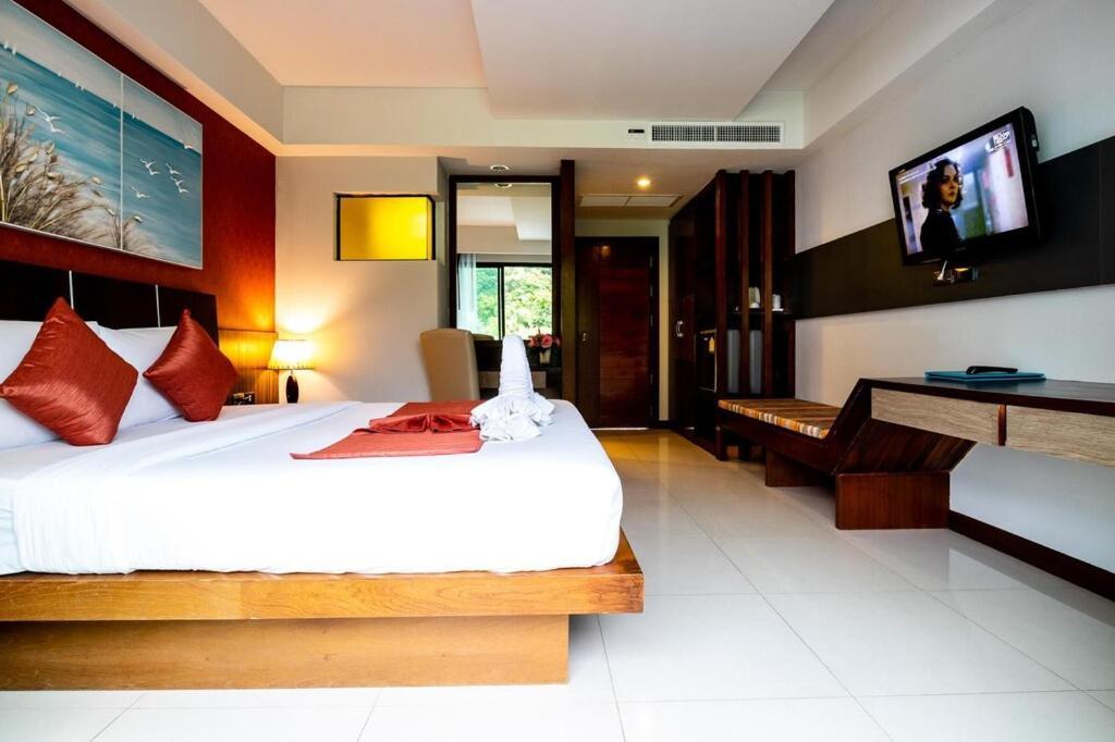 Dipantai Boutique Beach Resort Patong Zewnętrze zdjęcie